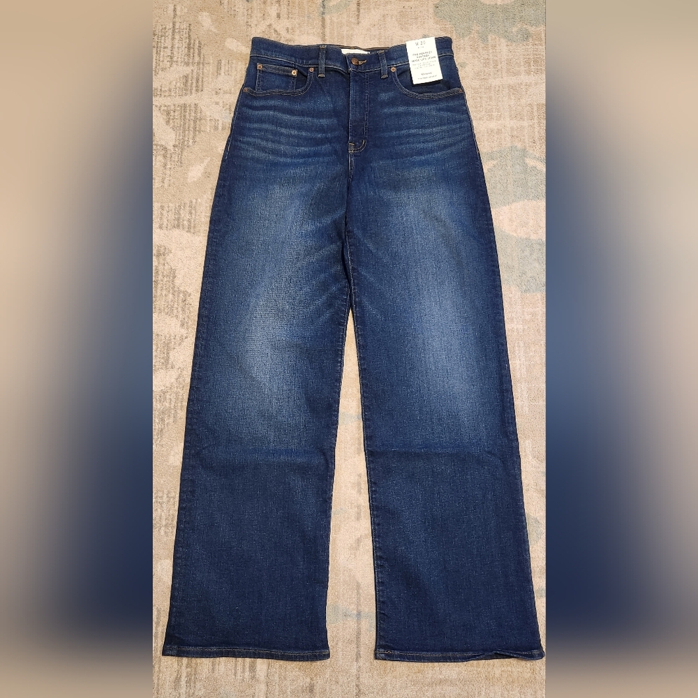 Madewell The Perfect Vintage Wide Leg Jean. Size 29. NWT